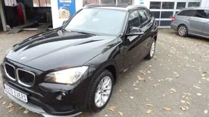 BMW X1 Baureihe X1 18 i sDrive*AHK*Tempomat*SHZ*