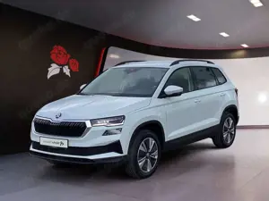 Skoda Karoq 1,5 TSI DSG Selection NAVI LED AHK Bild 2