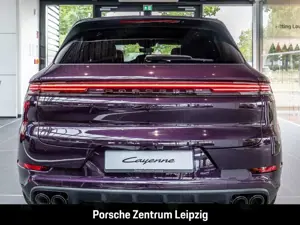 Porsche Cayenne E-Hybrid FnW Merlinpurple 22Zoll SportDesign Bild 5