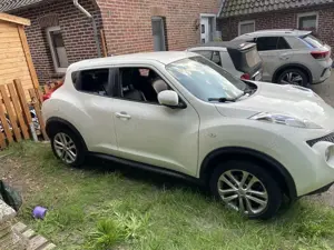 Nissan Juke 1.6 DIG-T Tekna Bild 2