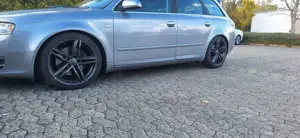Audi A4 Avant 1.8 T. 163PS, TÜV 07.2027, Top Zustand Bild 4