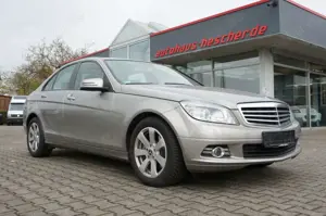 Mercedes-Benz C 200 Kompressor *SHZ*KLIMA* Bild 2