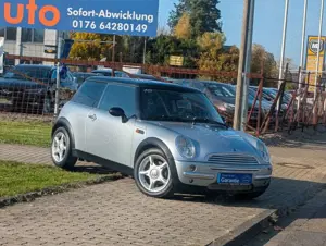 MINI Cooper One*KLIMA*NAVI*RADIO-CD*ZV-FUNK !! Bild 2