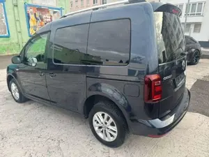 Volkswagen Caddy PKW XTRA BMT 2,0 TDI AUTOMATIK Bild 4
