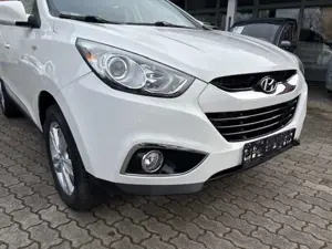 Hyundai TUCSON IX35+ALLWETTER+KLIMA+SITZHEIZUNG+ Bild 4