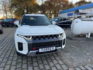 SsangYong Torres Torres 2WD Automatik Quartz, Allwetter, LED, u.v.m Bild 2