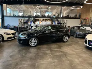 Volkswagen Golf VI Cabriolet 1.6 TDI *XENON*LEDER*PDC*LED*