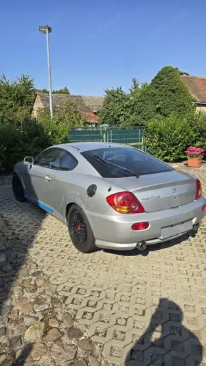 Hyundai Coupe 2.7 V6 GLS Bild 5