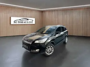 Ford Kuga Titanium/NAVI LEDER/PANORAMA/PDC/ALU
