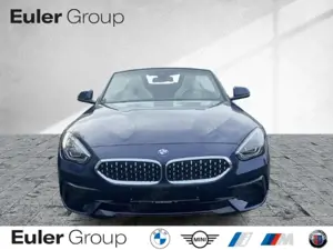 BMW Z4 sDrive20i Sport Line Navi Leder LED HK