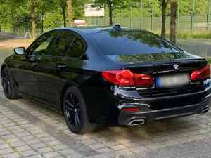 BMW 530 5er Diesel 530d xDrive Aut. Sport Line
