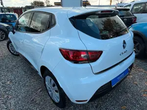 Renault Clio Limited*1.HD*69.TKM*Klima*Freispr*TÜV NEU Bild 5