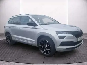 Skoda Karoq 1.5 TSI DSG Sportline 1.HAND AHK NAVI ACC KESSY Bild 3