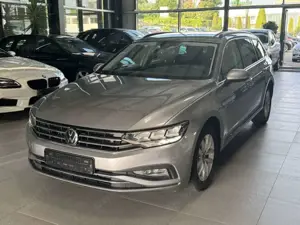 Volkswagen Passat Variant 2.0 TDI SCR DSG AHK NAVI
