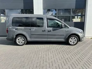 Volkswagen Others Caddy Maxi 7 Sitzer Klima AHK Kamera Flügentüren Bild 5