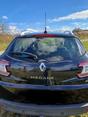 Renault Megane Megane Grandtour dCi 110 FAP Paris Bild 3