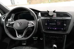 Volkswagen Tiguan Tiguan 2.0 TDI SCR 4Motion DSG R-Line Bild 5