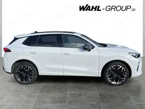 CUPRA Others Terramar VZ 2.0 TSI DSG 4Drive (AHK/PANO/MATRIX/20 Bild 3