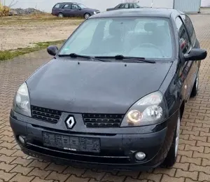 Renault Clio 1.4 16V Dynamique Bild 3
