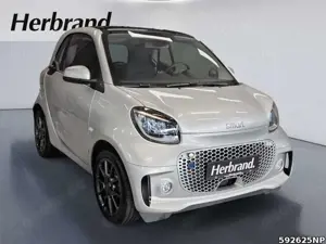 smart forTwo EQ Prime  Pano LED 22kW JBL Brabus Kamera Bild 2