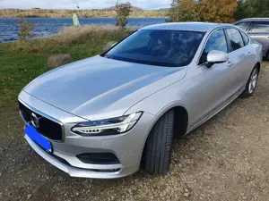 Volvo S90 Momentum