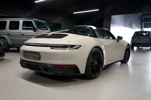 Porsche 992 911 Targa 4 GTS*BLUE LEATHER*LIFT*APPROVED 03.27 Bild 3