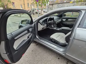 Mercedes-Benz C 180 C 180 CGI BlueEfficiency (204.349) Bild 5