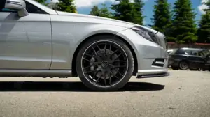 Mercedes-Benz CLS 500 7 G Tronic Bild 4