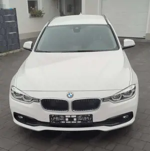 BMW 318 318d Touring Aut. Advantage