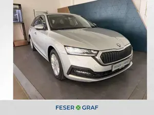 Skoda Octavia Combi 2.0 TDI DSG Ambition LED*PDC*Columbus*Kessy*