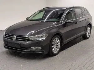 Volkswagen Passat Variant LED/Navi/SHZ/VirCo/Kam/ACC/17-LM