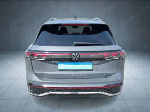 Volkswagen Tiguan R-Line 2.0 TDI 4M AHK/HDMatrix/hk/20"/Na Bild 4