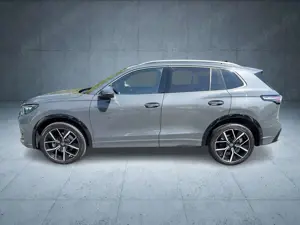 Volkswagen Tiguan R-Line 2.0 TDI 4M AHK/HDMatrix/hk/20"/Na Bild 2