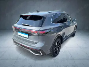 Volkswagen Tiguan R-Line 2.0 TDI 4M AHK/HDMatrix/hk/20"/Na Bild 5