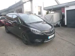 Opel Zafira Tourer Zafira Tourer 2.0 CDTI Automatik Tausch Vivaro