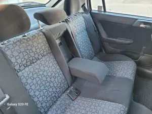 Opel Astra Astra 1.6 Edition 100 Bild 5