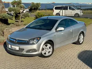 Opel Astra H Twin Top Edition "111 Jahre" Unfallfrei