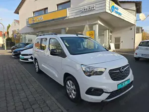 Opel Combo Life Ultimate/CAM/KEYLESS/AHK/WINTERPAKET/