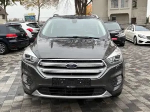 Ford Kuga Bild 2
