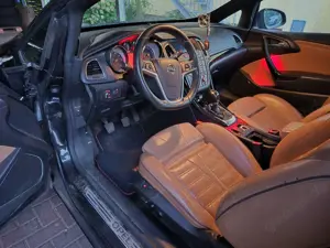 Opel Cascada Cascada 2.0 BiTurbo CDTI ecoFLEX Start/Stop Innov. Bild 4