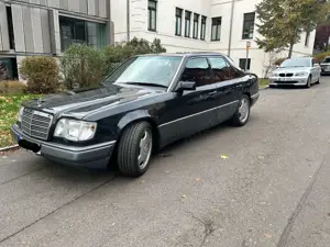 Mercedes-Benz E 420 Seltener Klassiker aus Familienbesitz