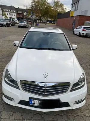 Mercedes-Benz C 220 CDI DPF (BlueEFFICIENCY) 7G-TRONIC
