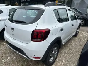 Dacia Sandero Bild 5