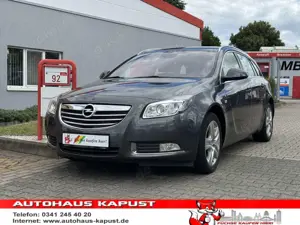 Opel Insignia 1.8 Sportstourer/AHK/NAVI/SHZ/TEMPO/