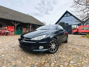Peugeot 206 Cabriolet CC Platinum Edition / Sport