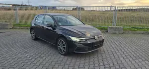 Volkswagen Golf 1.5 TSI Life Navi Kamera Sport Sitze LED
