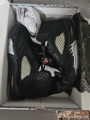 Air Jordan Retro 5 Black Metallic US8 Gr41 Sneaker neu