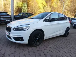 BMW 220 220i Advantage 2.0*PDC*Automatik*Pano*Klimaauto