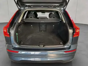 Volvo XC60 XC60 B4 Aut PilotAssist Standh Kamera PDCv+h 19'' Bild 4