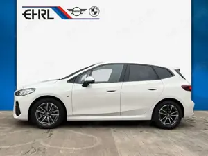 BMW 220 i ACTIVE TOURER M SPORT NAVI DAB Bild 4